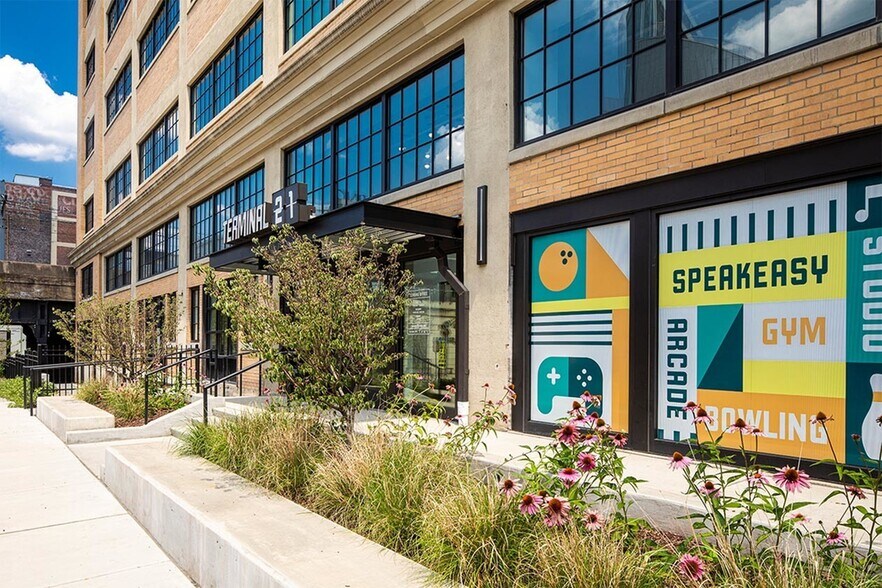 More Photos Of 615 First Ave, Pittsburgh Apartments For Lease