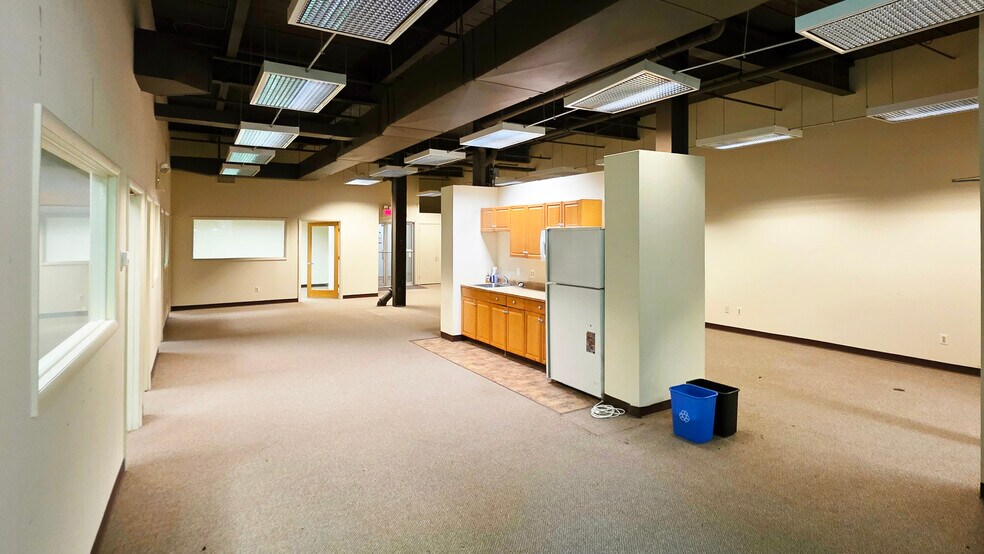More Photos Of 3901 Main St, Philadelphia Office For Lease