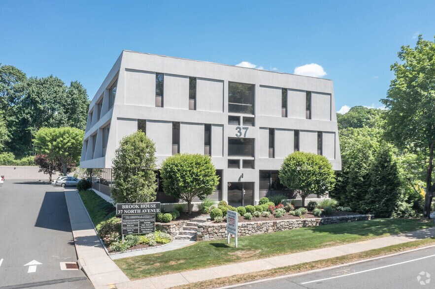 Primary Photo Of 37 North Ave, Norwalk Office For Lease