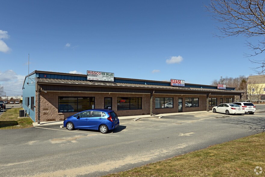 More Photos Of 1 New Industrial Way, Warren Showroom For Lease