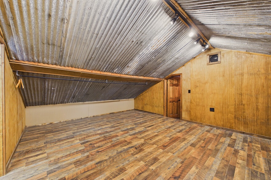 More Photos Of 949 Highway 82, Mountain Park Storefront Retail Residential For Sale