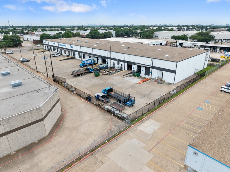 More Photos Of 10515-10537 Miller Rd, Dallas Distribution For Sale