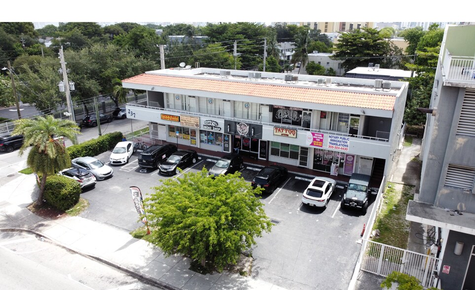 More Photos Of 237 NW 12th Ave, Miami General Retail For Sale