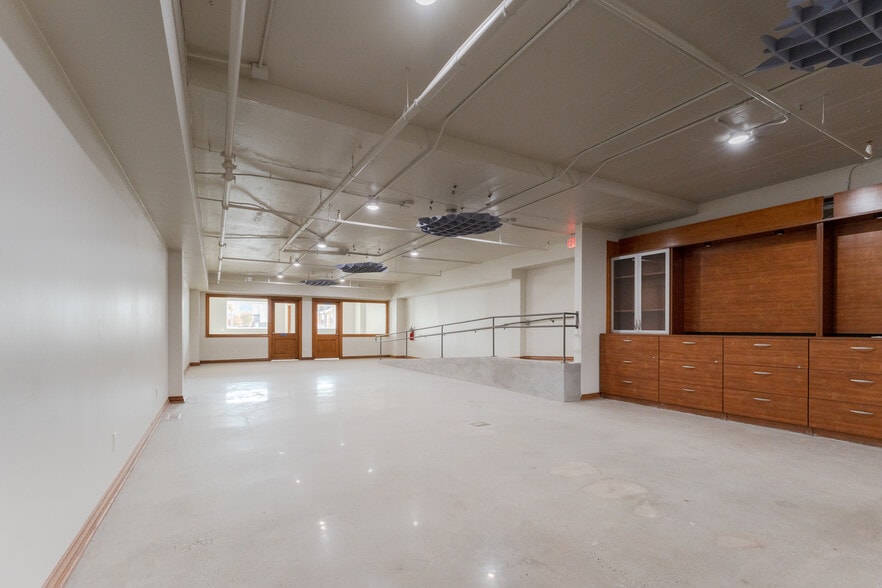 More Photos Of 20 NW 13th St, Oklahoma City Loft Creative Space For Lease