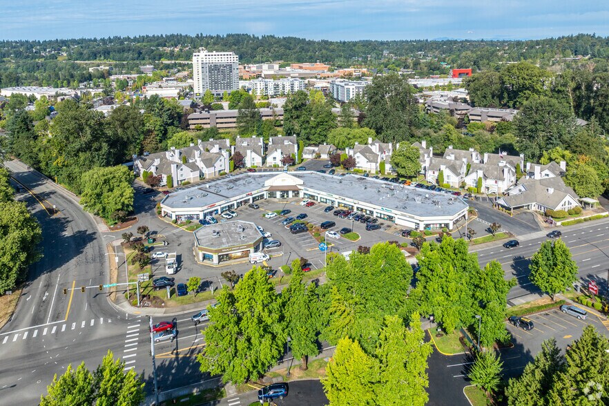 More Photos Of 640-680 Strander Blvd, Tukwila General Retail For Lease