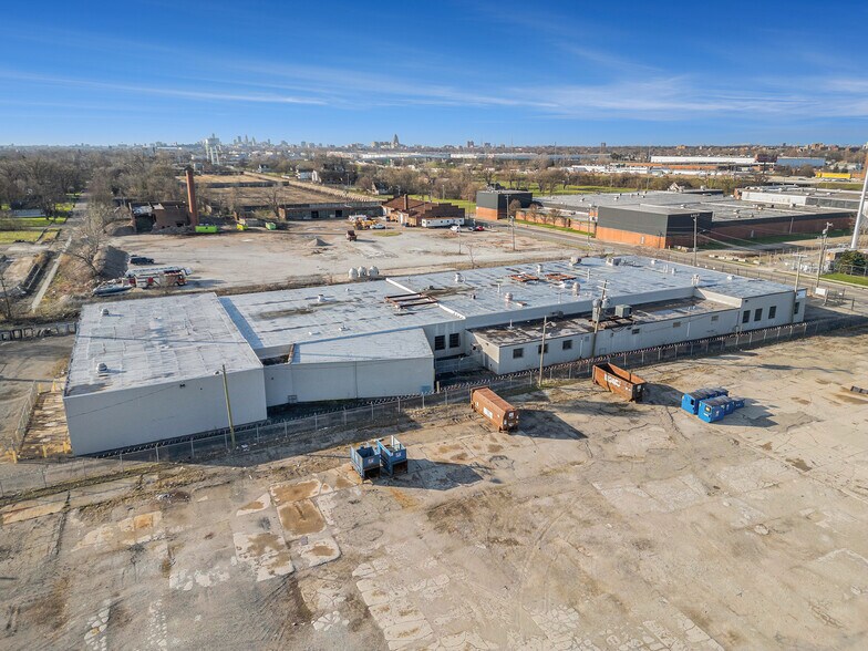 More Photos Of 14650 Dequindre St, Detroit Manufacturing For Sale