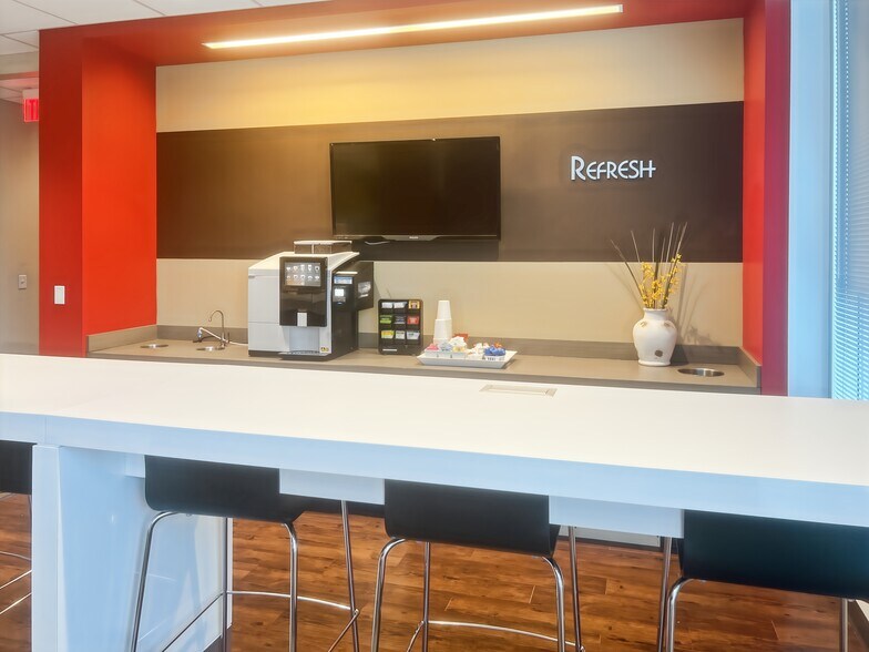 More Photos Of 2009 Mackenzie Way, Cranberry Township Coworking Space