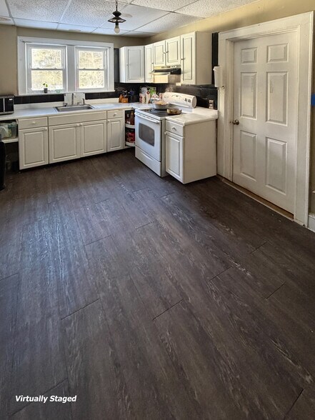 More Photos Of , New London Multifamily For Sale