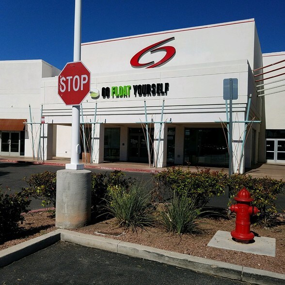 More Photos Of 4500 E Sunset Rd, Henderson General Retail For Lease
