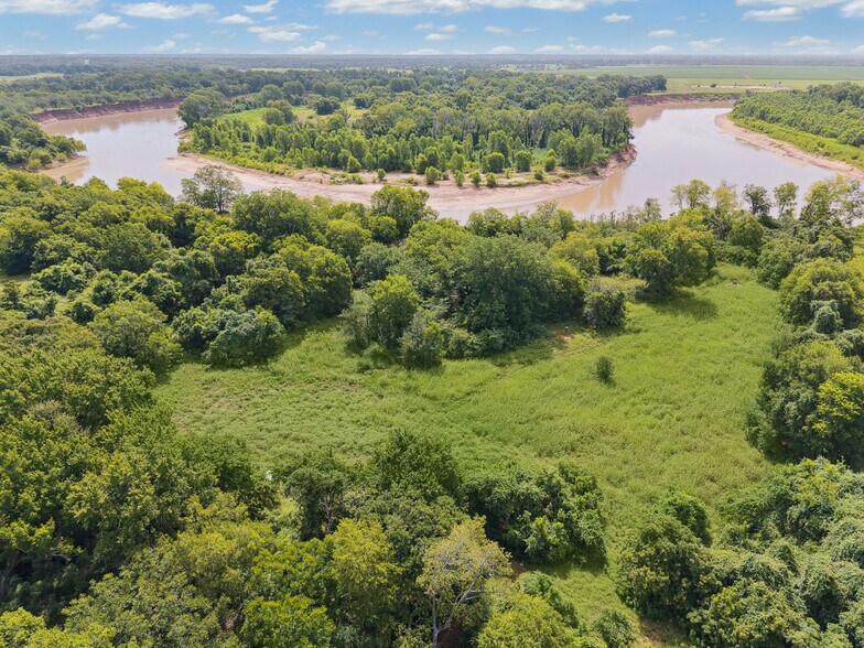 More Photos Of River Road, College Station Land For Sale
