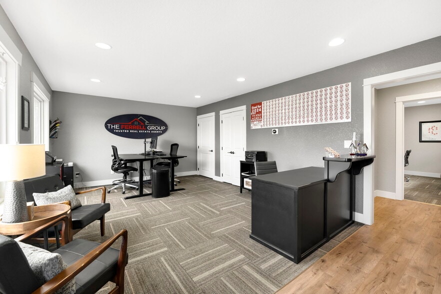 More Photos Of 207 W North St, Columbia City Office Residential For Sale