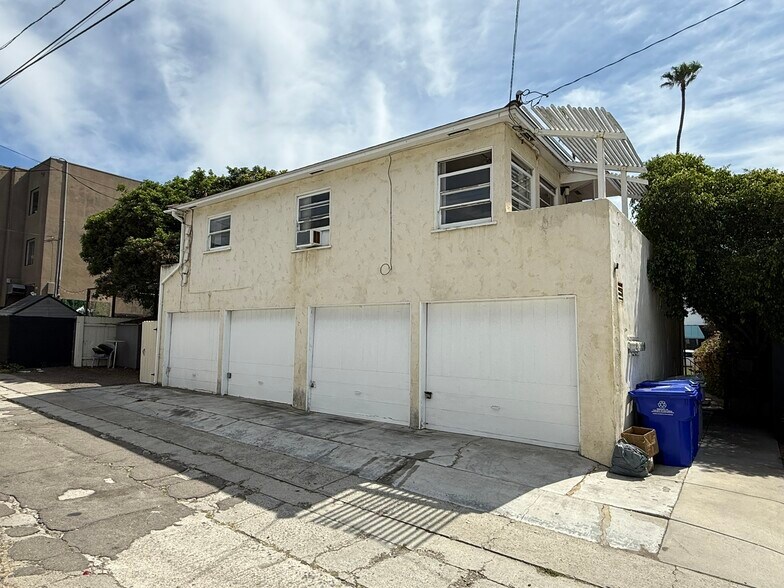 More Photos Of 440-446 Bonair St, La Jolla Apartments For Sale