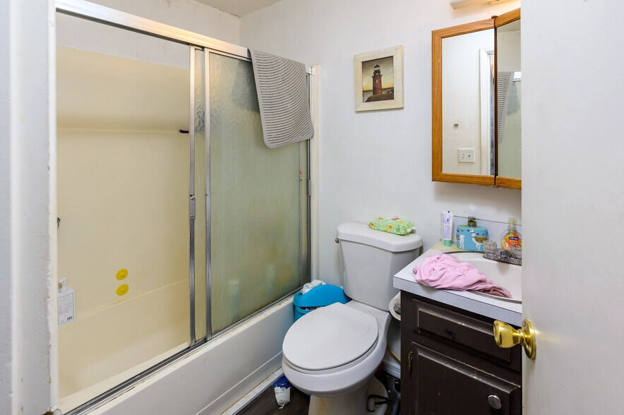 More Photos Of 2125 SW Xero Ln, Redmond Apartments For Sale