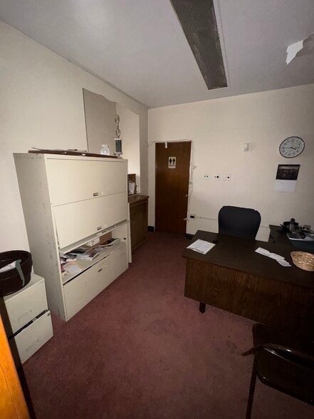 More Photos Of 5001 S Hermitage Ave, Chicago Religious Facility For Sale