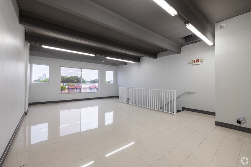 More Photos Of 1833-1847 NW 20th St, Miami Storefront Retail Office For Lease
