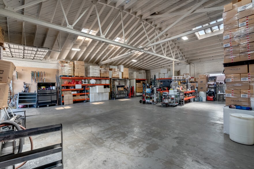More Photos Of 5711 Sheila St, Commerce Warehouse For Sale