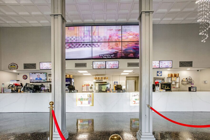 More Photos Of 4000 Fort Campbell Blvd, Hopkinsville Movie Theatre For Sale