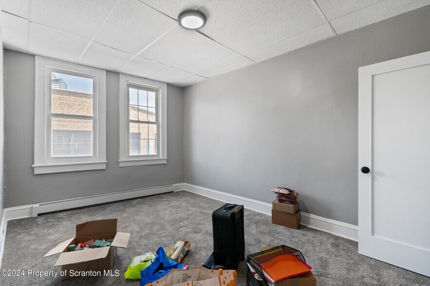 More Photos Of 200-202 N Main Ave, Scranton Apartments For Lease