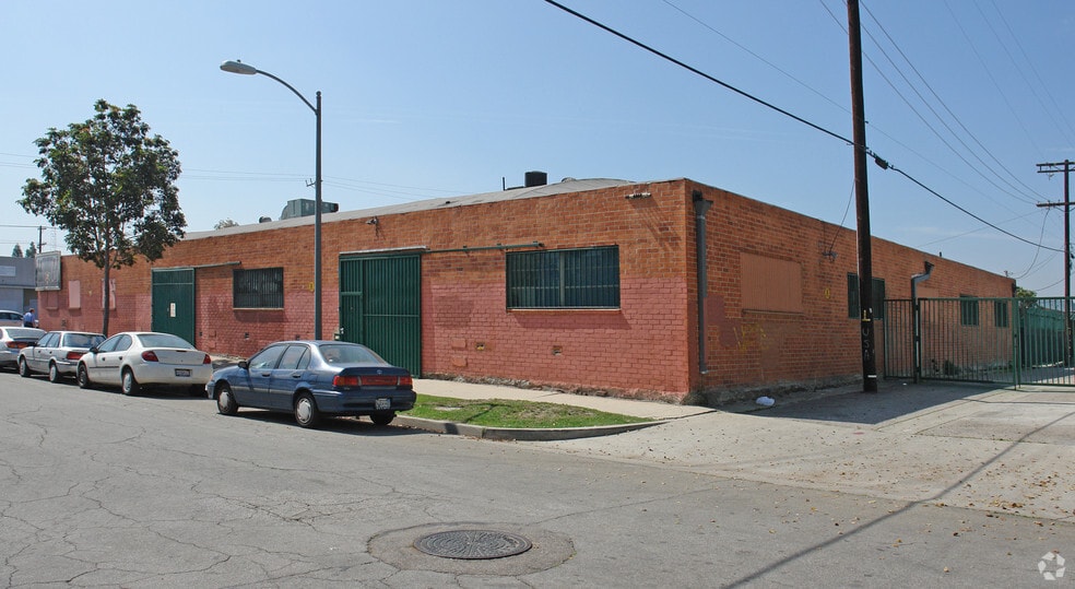More Photos Of 4505 W Jefferson Blvd, Los Angeles Warehouse For Lease