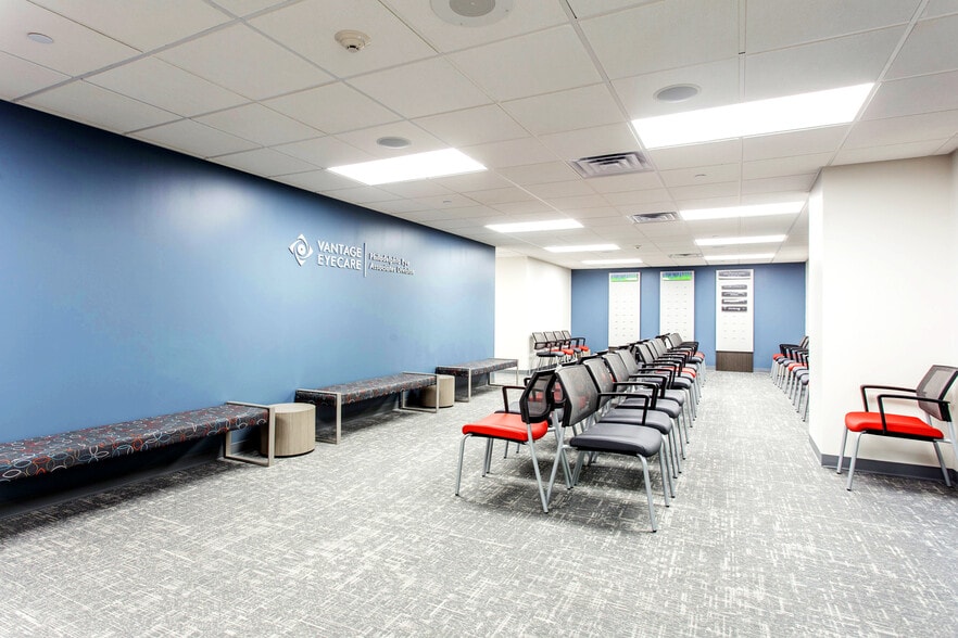 More Photos Of 1930 S Broad St, Philadelphia Medical For Lease