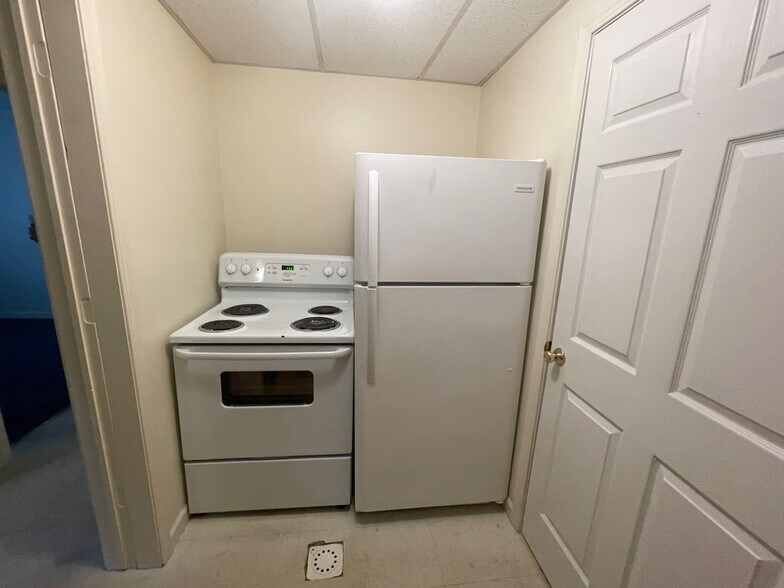 More Photos Of 321 Grove City Rd, Slippery Rock Apartments For Sale