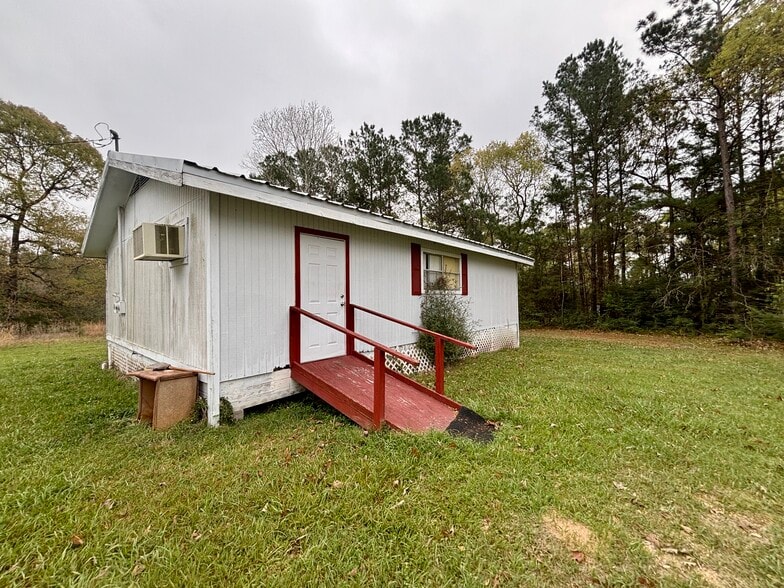 More Photos Of 5097 FM 1374 Rd, Huntsville Specialty For Sale