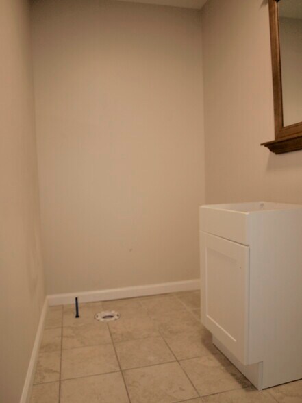 More Photos Of 209 Bridgeboro St, Riverside Storefront For Lease