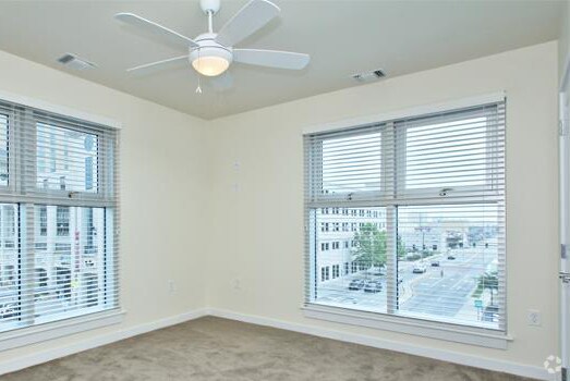 More Photos Of 332 Laskin Rd, Virginia Beach Apartments For Lease