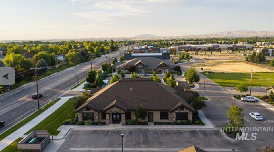 Primary Photo Of 1588 W Cayuse Creek Dr, Meridian Medical For Sale