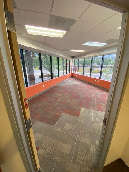 More Photos Of 10601 Civic Center Dr, Rancho Cucamonga Office For Lease