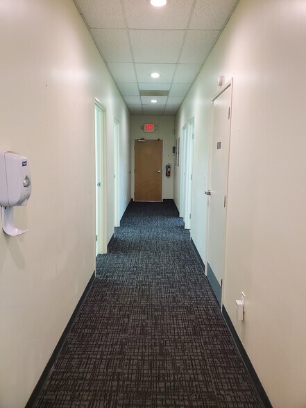 More Photos Of 5000 Overland Ave, Culver City Office For Sale