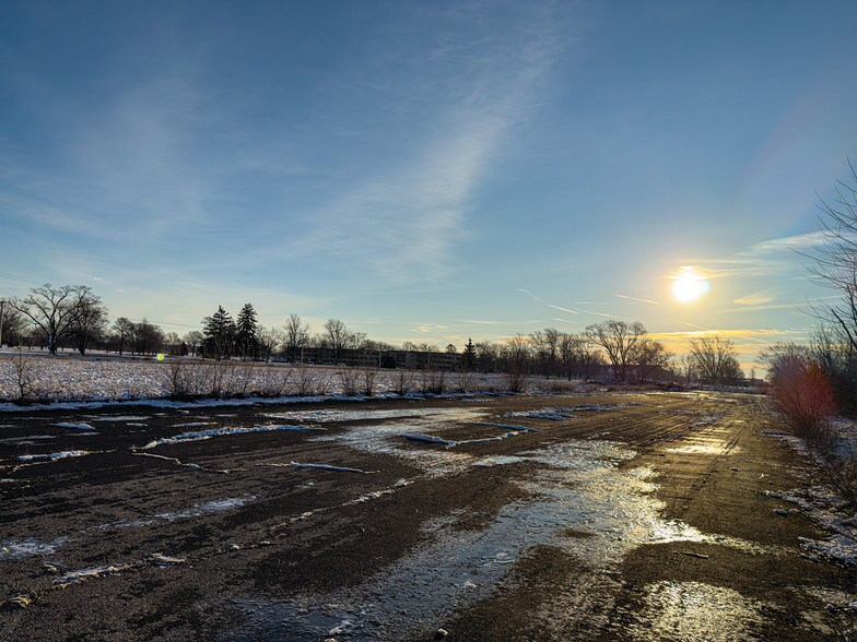 More Photos Of 1551 Matador st, Peru Land For Sale