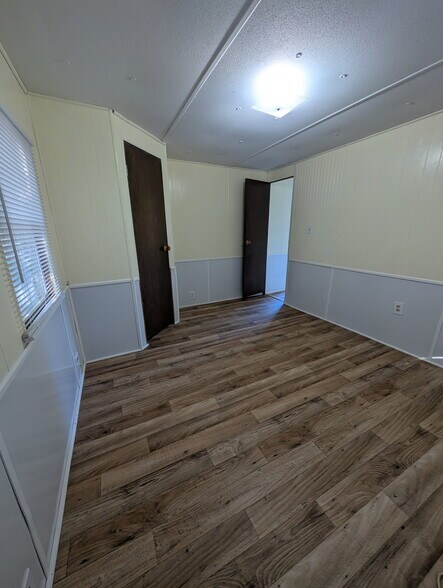 More Photos Of Warren Cir, Grand Ridge Multifamily For Sale