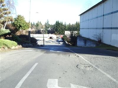 More Photos Of 11762 Aurora Ave N, Seattle Golf Course Driving Range For Sale