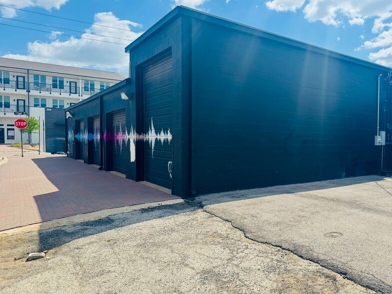 More Photos Of 213-215 E Front St, Arlington Freestanding For Lease