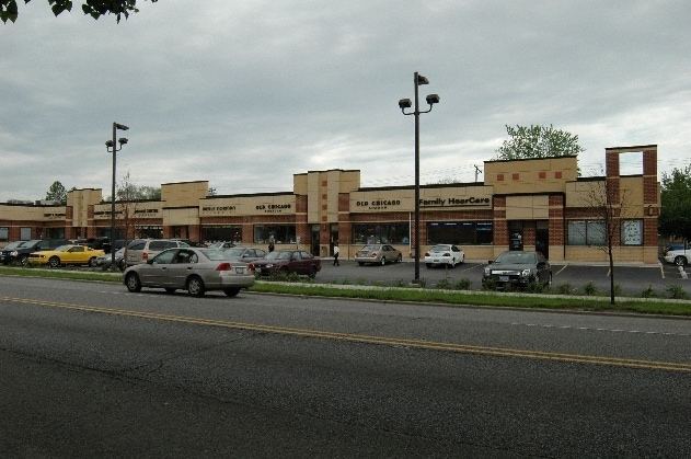 More Photos Of 7313-7337 N Harlem Ave, Niles Storefront For Lease
