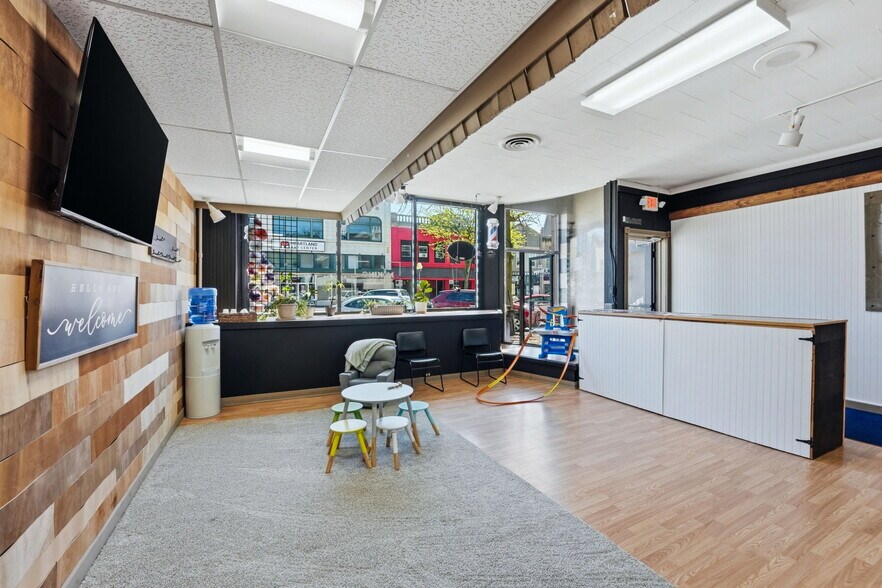 More Photos Of 215 N Michigan St, Plymouth Storefront For Sale