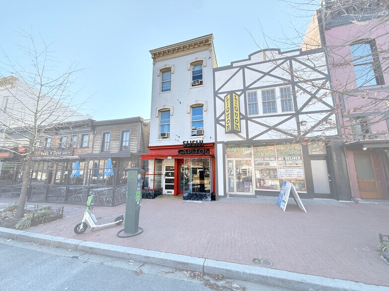 Primary Photo Of 325 Pennsylvania Ave SE, Washington Storefront Retail Residential For Sale