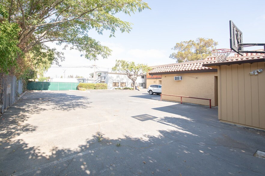 More Photos Of 3500 Clayton Rd, Concord Office For Lease