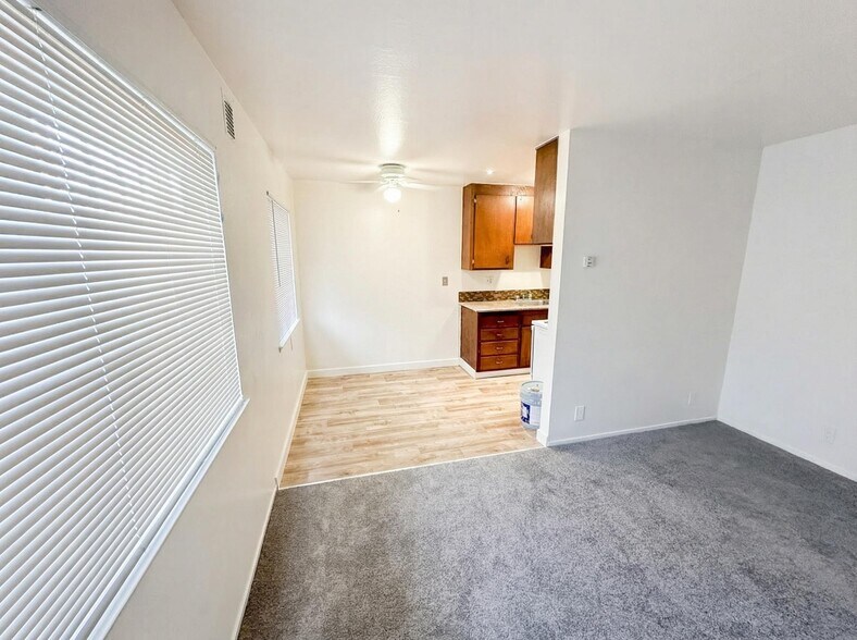 More Photos Of 2345 92nd Ave, Oakland Apartments For Sale