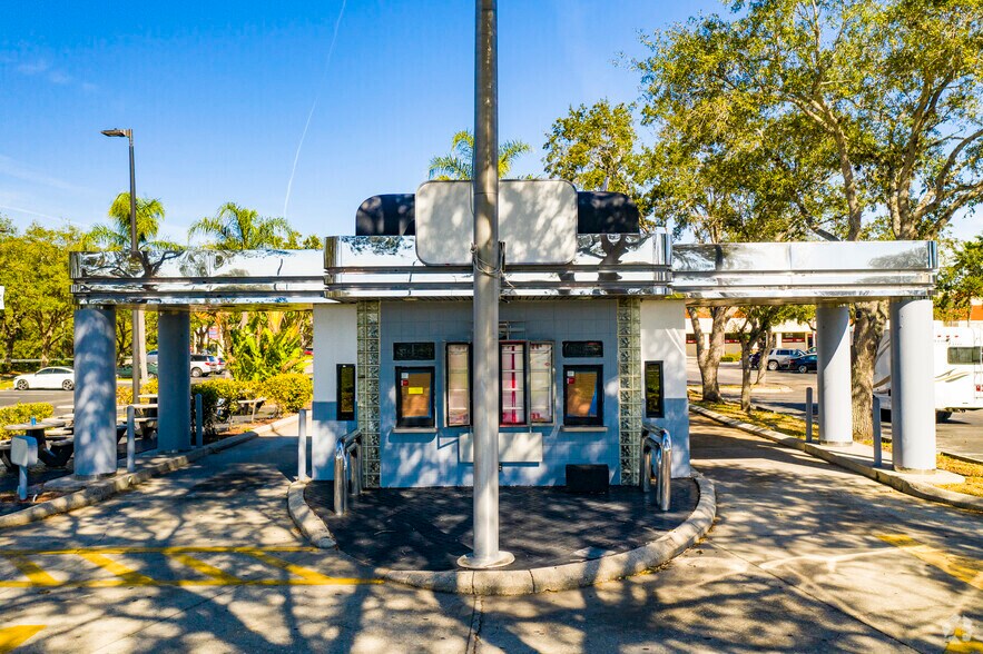 More Photos Of 5301-5553 Fruitville Rd, Sarasota Unknown For Lease