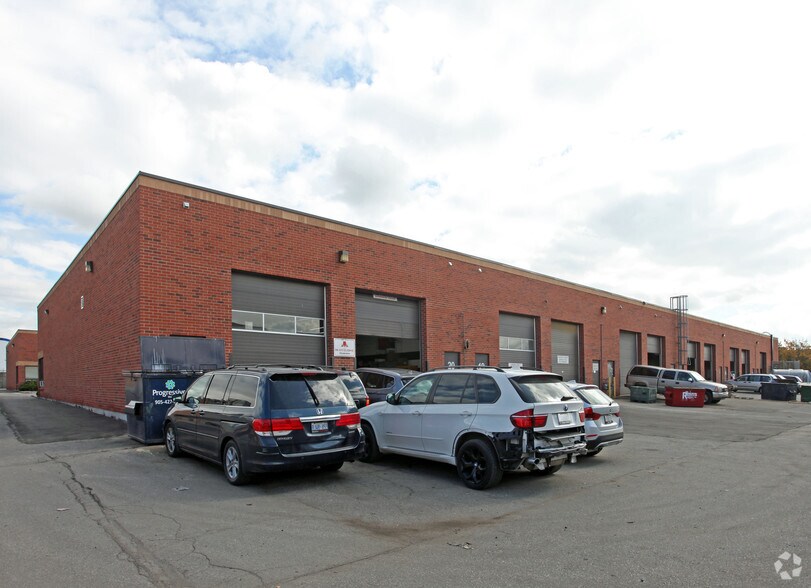 More Photos Of 140 Bradwick Dr, Concord Warehouse For Lease