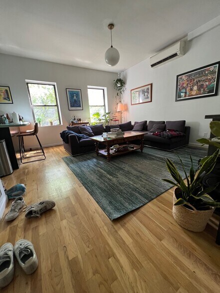 More Photos Of 347 Grand St, Brooklyn Storefront Retail Residential For Sale
