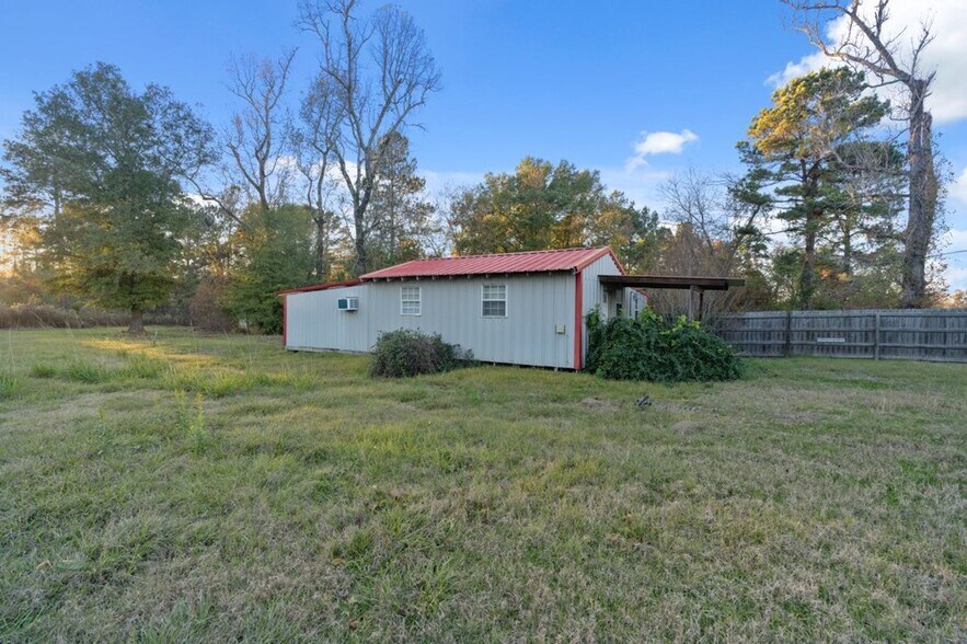 More Photos Of 2755 US Highway 69, Lufkin Storefront Retail Office For Sale