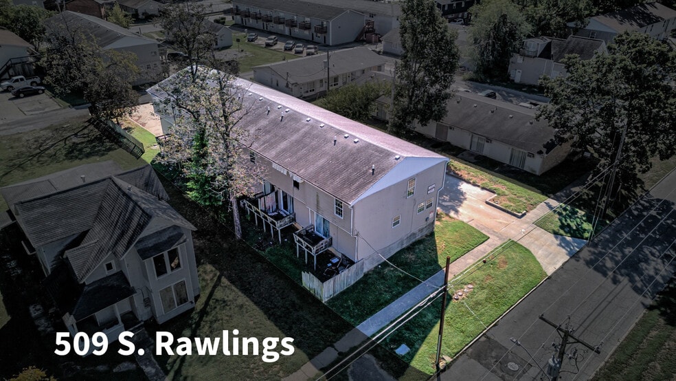 More Photos Of 600 S Washington St, Carbondale Apartments For Sale