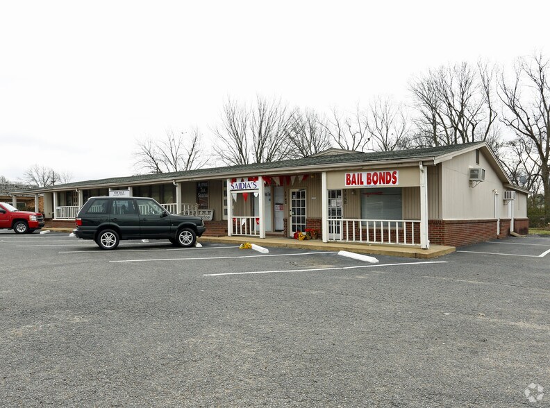 More Photos Of 1723-1755 Main St, Southaven Storefront Retail Office For Sale