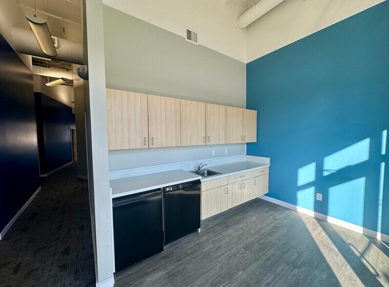 More Photos Of 500 E Michigan Ave, Lansing Apartments For Lease