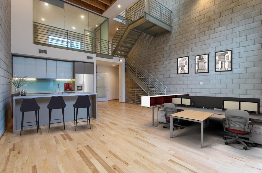 More Photos Of 3450 Cahuenga Blvd W, Los Angeles Office Residential For Lease