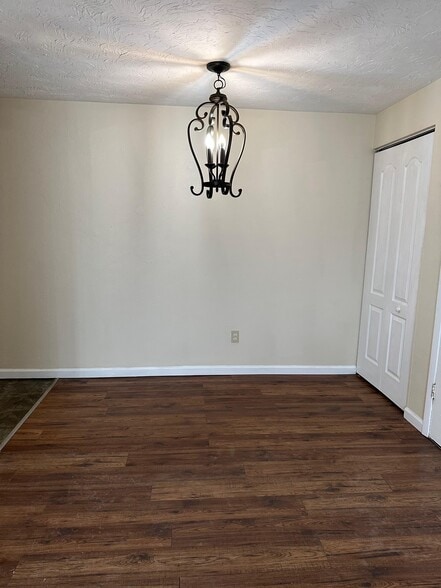 More Photos Of 235 E Erie Ave, Lorain Apartments For Sale