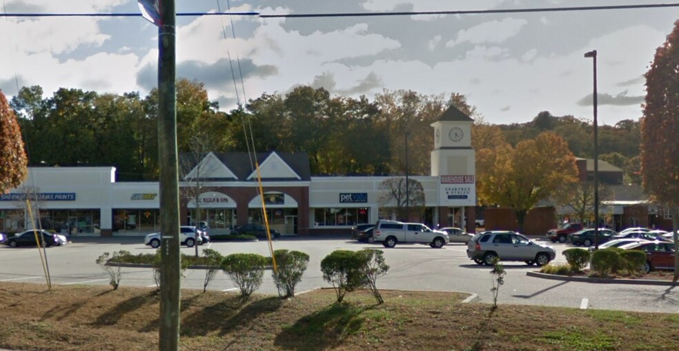 More Photos Of 203-267 Kennedy Dr, Putnam Unknown For Lease